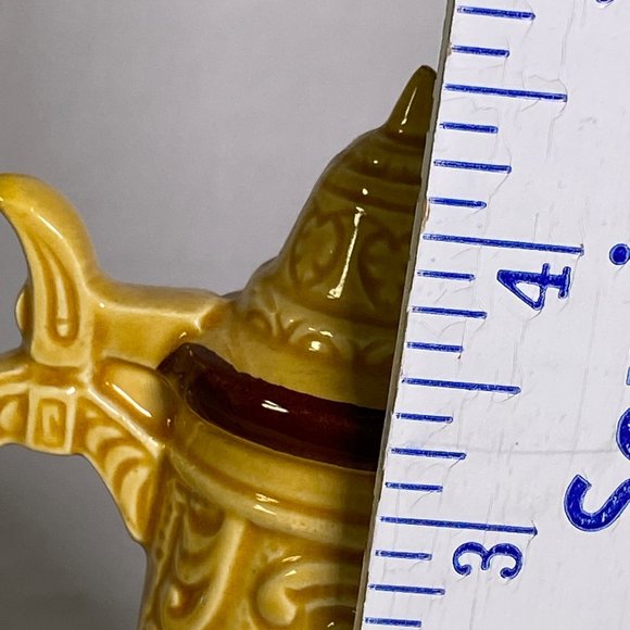 Vintage German Style Beer Stein Salt & Pepper Shakers Catalina Island Japan - Picture 9 of 9